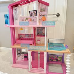 Barbie Dreamhouse