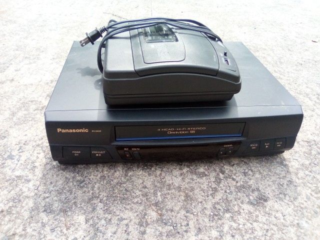 Panasonic Vcr +Rewinder 40.00