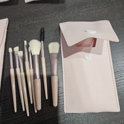 2 Set Of Travel Size Makeup Brushes For $1