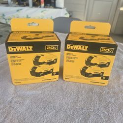 🔥$200 FIRM PRICE🔥 DeWalt 20V MAX Premium Lithium-Ion 5.0Ah Battery (4-Pack) Latest Models 2025