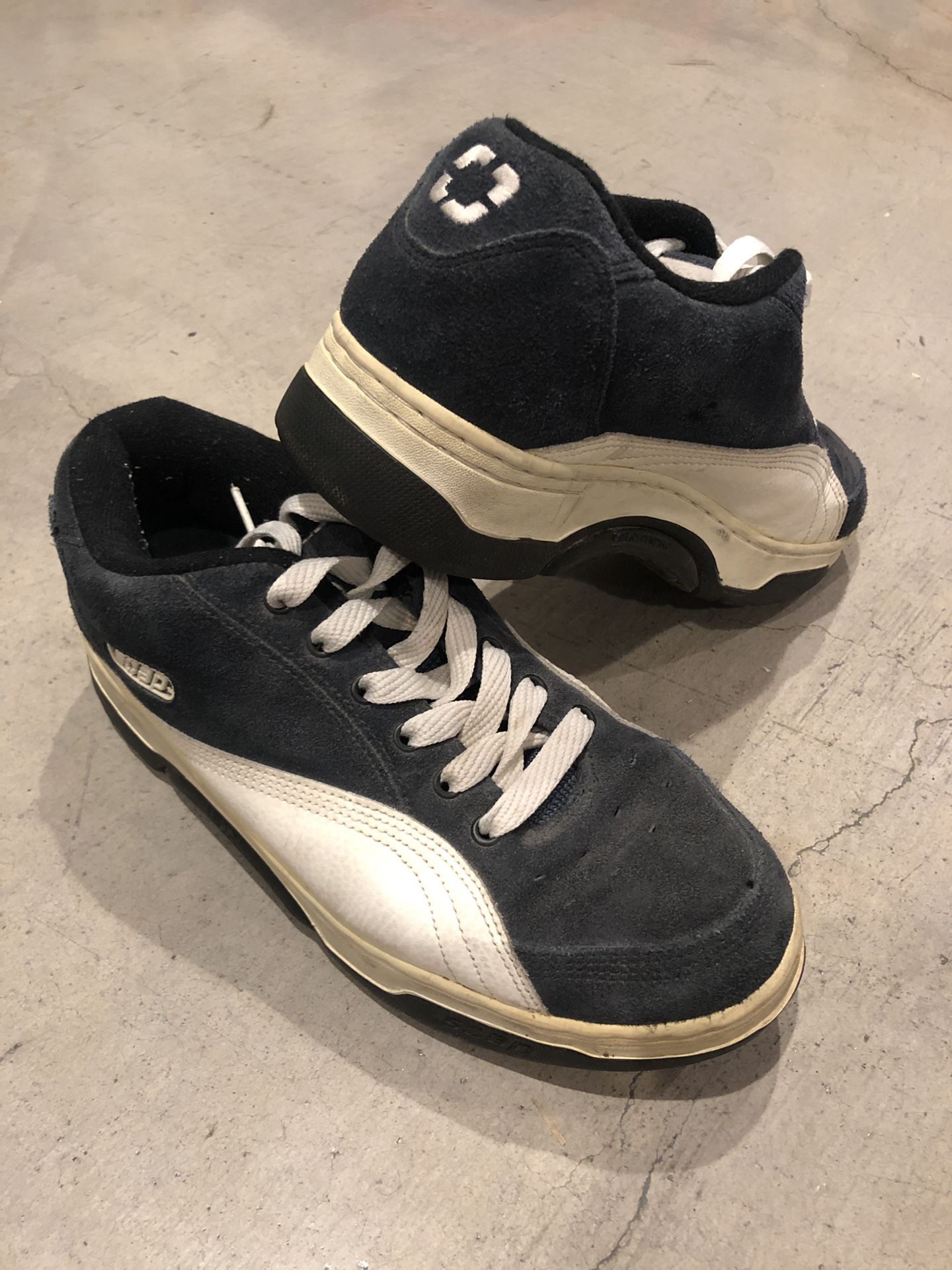 Vintage soap shoes size 10