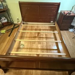Queen size Headboard and footboard
