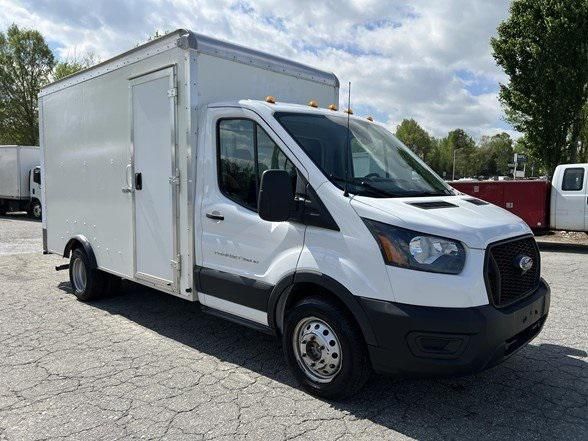 2022 Ford Transit-350 Cutaway