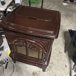 Pellet Heater For Sale. 500 Or Best Offer. Must Come Pick Up On Your Own It Is Very Heavy.