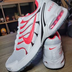 NIKE AIR MAX TORCH 4 'ATMOSPHERE GREY UNIVERSITY RED' (2025)