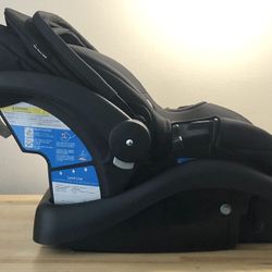 Brand New Safety 1st OnBoard 35 LT Infant Car Seat with Base 