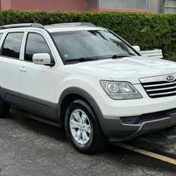 2009 KIA Borrego