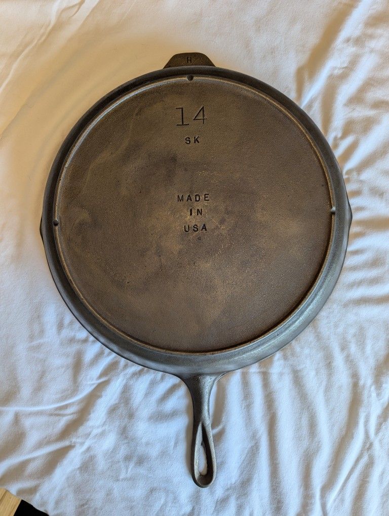 Vintage Lodge Cast Iron Skillet 14 SK Made in USA