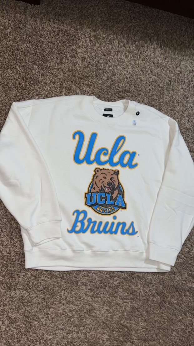 $50 Hollister UCLA XXL Sweater