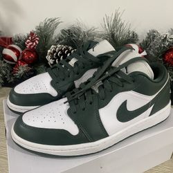Nike Air Jordan 1 Low Galactic Jade Green – Size W9.5 / M8 – Excellent Condition