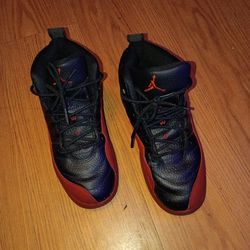 black and red jordans