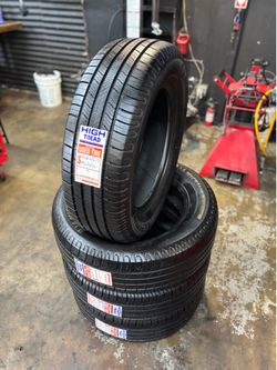 225/65/17 MICHELIN DEFENDER (4 TIRES USED)