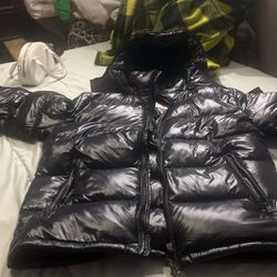 Moncler All Black 