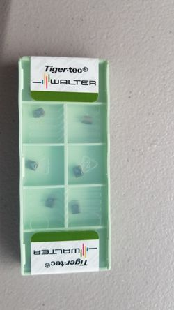 WalterLCMX050203 D57 Grade WXP40 Carbide Indexable Drill Insert TiCN Finish, Rectangle