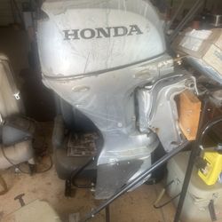 Honda BF20D Outboard 