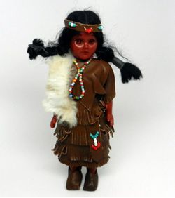Vintage Native American Indian Indien Art Eskimo Sleepy Eye Doll Figure 7" Tall