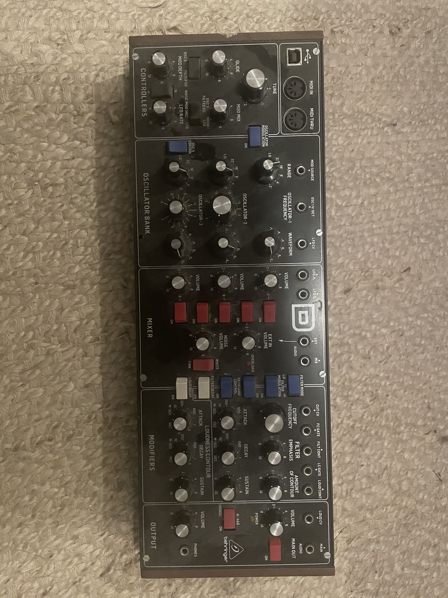 Synth