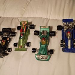 Vintage 1970s Formula 1 Die-Cast Car Lot (4 Cars)