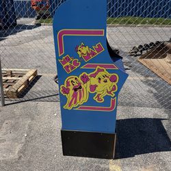 Pacman Deluxe Arcade Machine