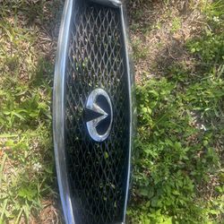 2015 Infiniti Q50 Front Grille