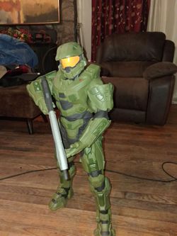 Halo 5 31" Master Chief Action Figure (Collectible)