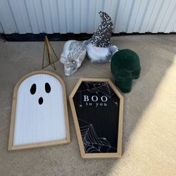 Halloween Decor 