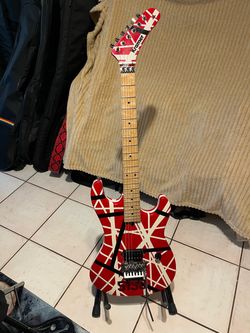 van halen guitar nueva exelente instrumento calibrado kramer