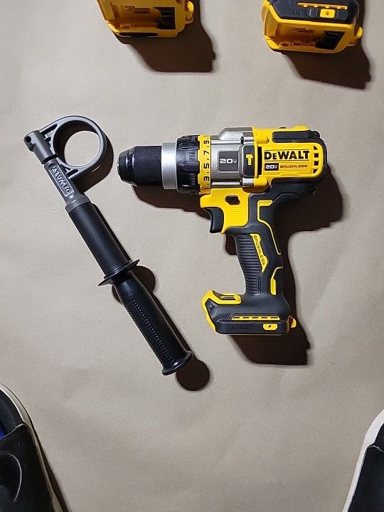 Dewalt DCD999B 20V Max XR 1/2" Flexvolt Advantage Brushless Hammer Drill