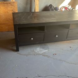 TV Stand With 3 Drawers 