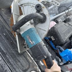 Makita 14in Angle Grinder W/ Blade