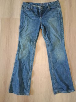 Simply Vera Vera Wang bootleg jeans