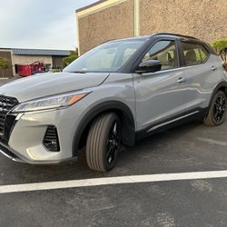 2023 Nissan Kicks