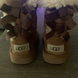 Toddler UGG Boots Thumbnail