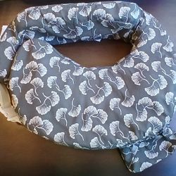 My Breast Friend Nursing Pillow