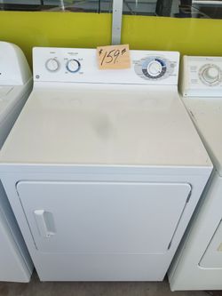 GE Dryer white 6 cycles ex large excellent . Warranty . Delivery available . 2203 Fowler st. Ft. Myers 33901