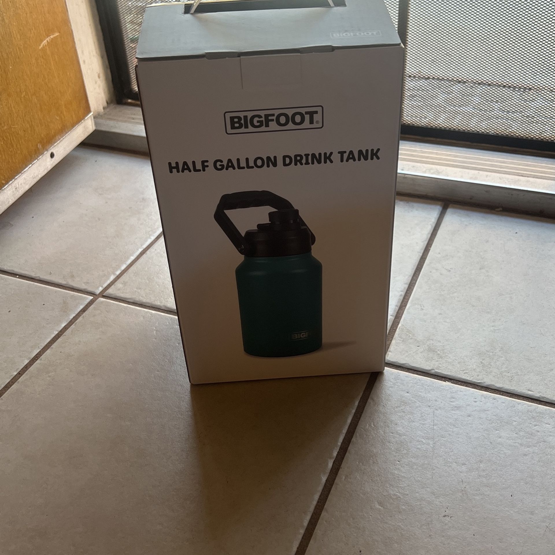 Bigfoot Half Gallon Drink Tank