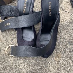 Black Suede heels size 7