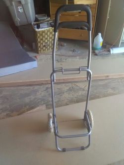 Heavy duty folding dolly