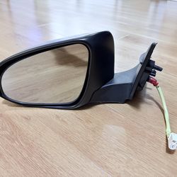 2016 Toyota Camry Driver Side (LH) Mirror – OEM Silver 1J9