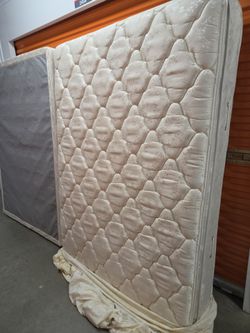 Beautiful Double Pillow Top Full Size Mattress And Box Spring