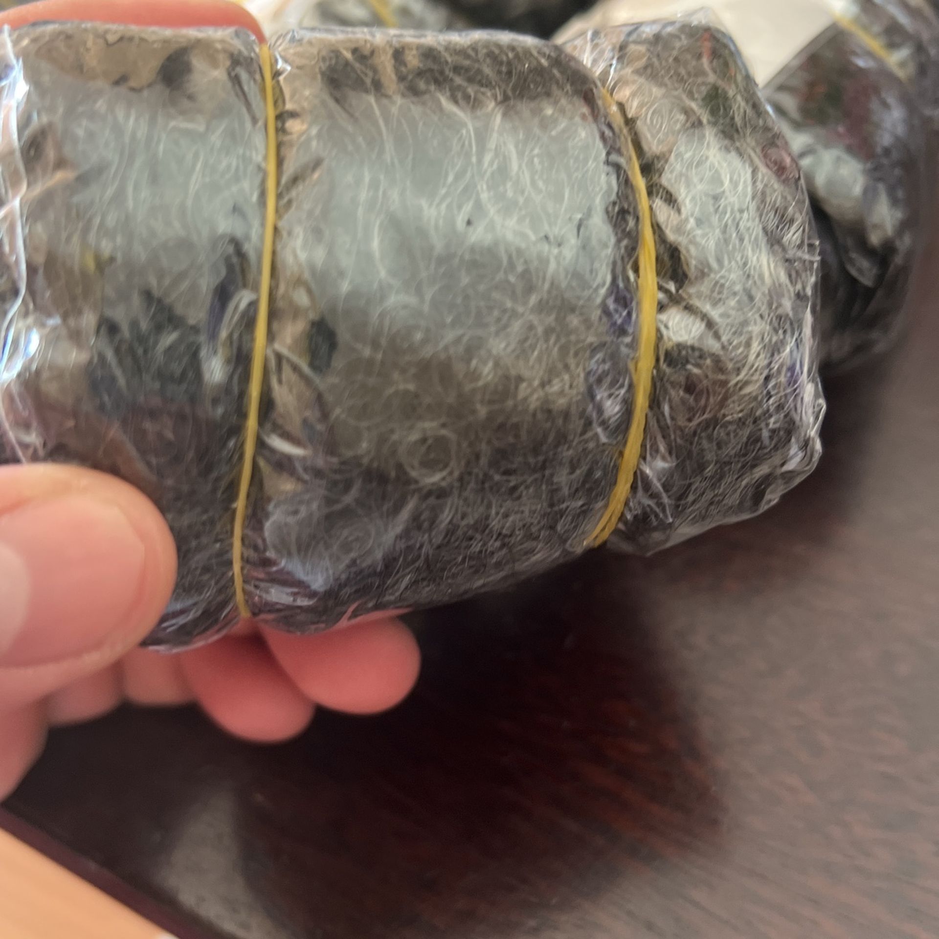 Wrapping Hair 24 In 8 Pack Gray