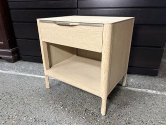 RESTORATION HARDWARE Padua Greige Oak/Champagne Close Nightstand
