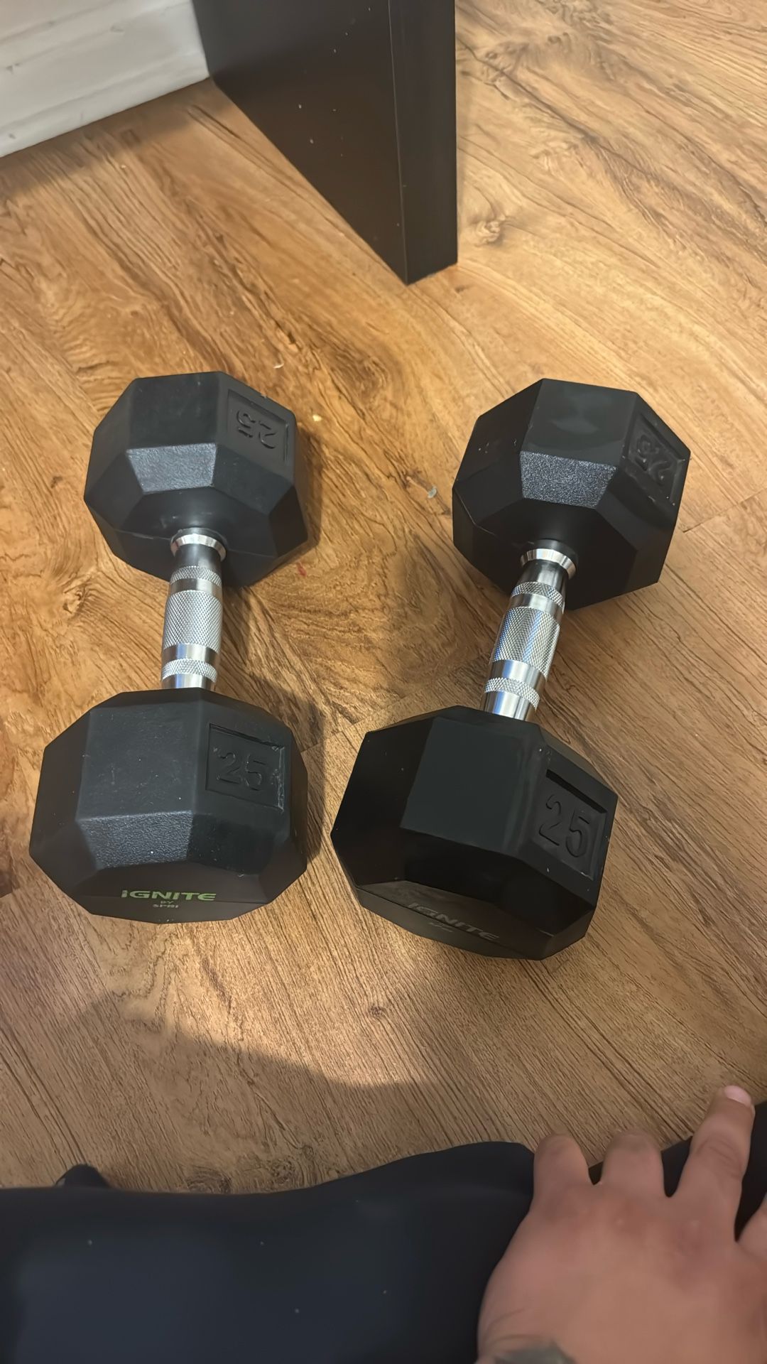 25 Lb Dumbbell Set