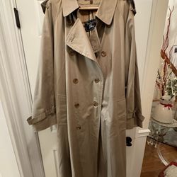VINTAGE BURBERRY TRENCH COAT / RAIN COAT 48 LONG BIG AND TALL