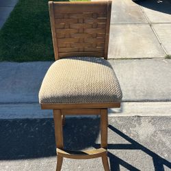 Free Bar Stool 