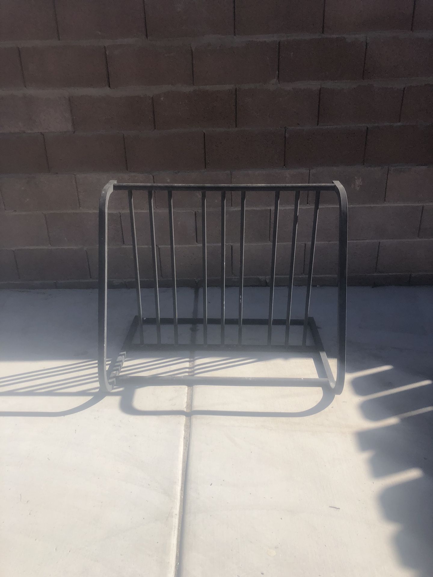 Swagman Park City 6-Bike Rack Stand