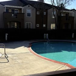 Master Bed And Private Bath Pool Hot Tub