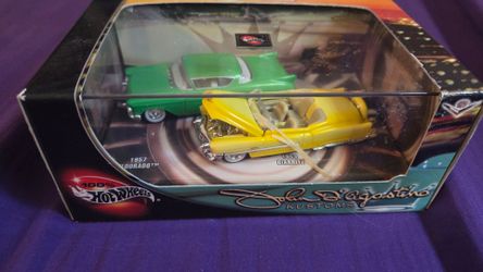 Hotwheel 2 car set