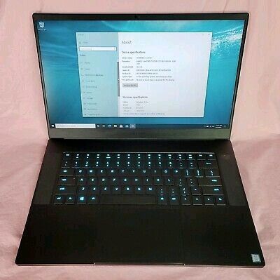 Razer Blade RZ09-0301 15" FHD Laptop i7-9750H 2.6GHz 16GB 512 SSD RTX 2080 8GB