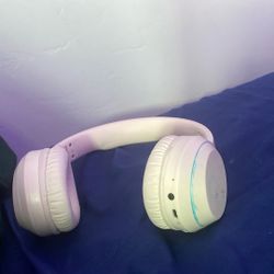 Headphones 